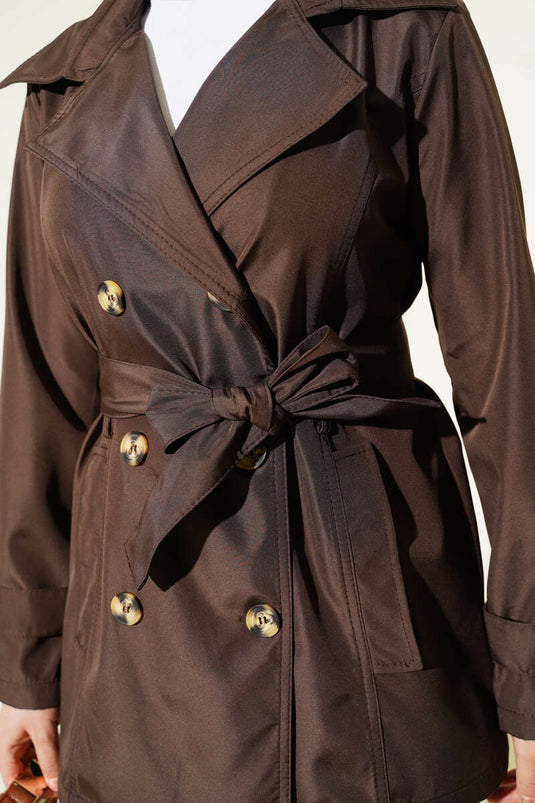 Korte trenchcoat met knopen en overslagkraag, koffiebruin