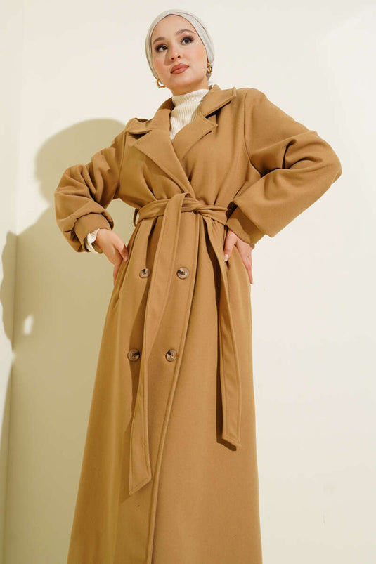 Kaschmirmantel mit geknöpftem Gürtel in Latte