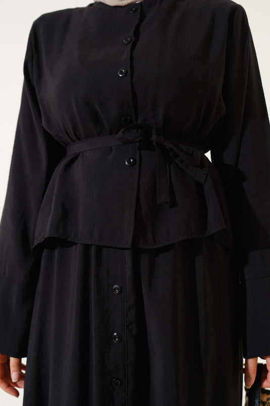 طقم سترة بأزرار وحزام من قطعتين باللون الأسود