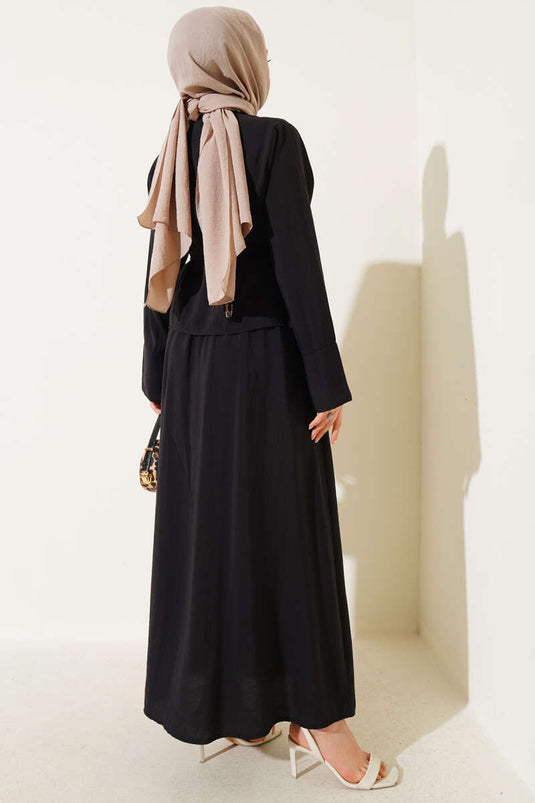 طقم سترة بأزرار وحزام من قطعتين باللون الأسود