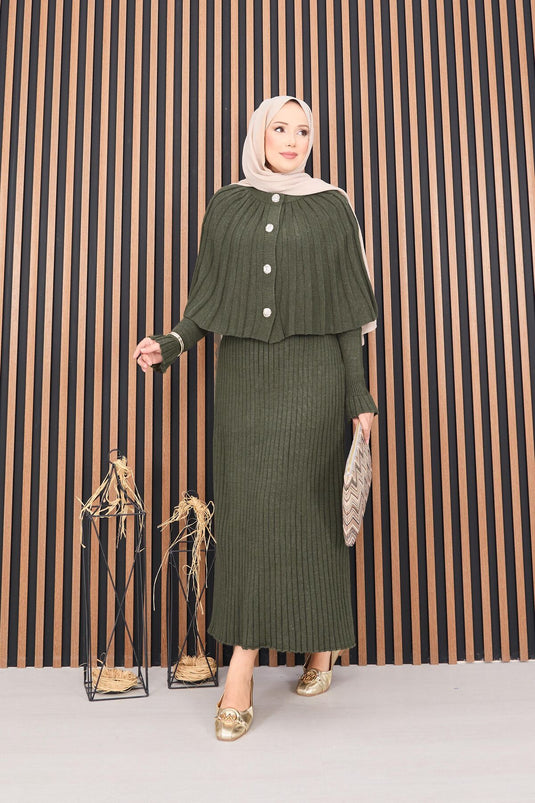 بدلة حجاب من قطعتين مع عباءة وأزرار، لون كاكي