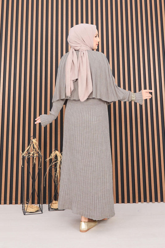 طقم حجاب من قطعتين، رداء بأزرار وفستان محبوك، من المنك