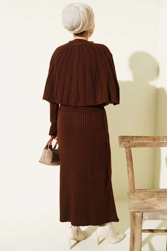 Ensemble De Robe Cardigan Boutonnée En Café