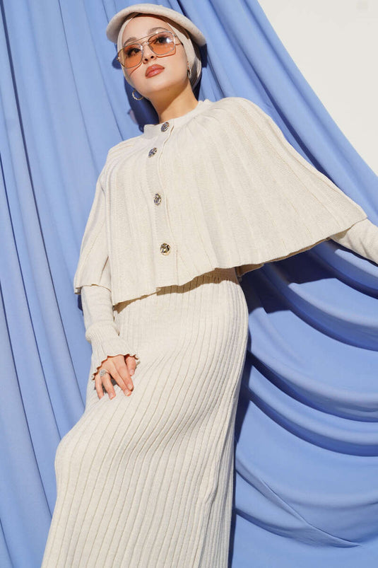 طقم فستان محبوك بأزرار بلون حجري