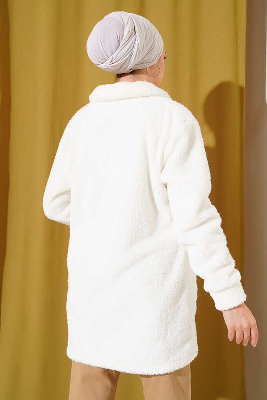 كارديجان مخملي بأزرار بلون بيج فاتح