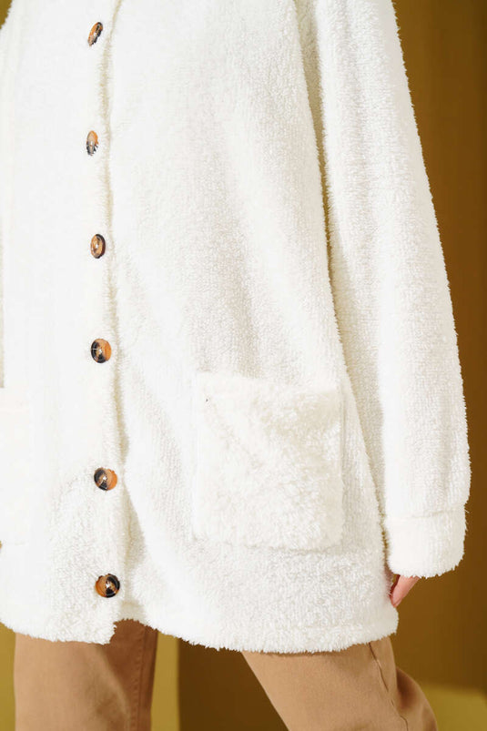 كارديجان مخملي بأزرار بلون بيج فاتح