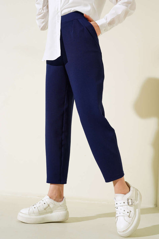 Pantalon à plis et boutons bleu marine