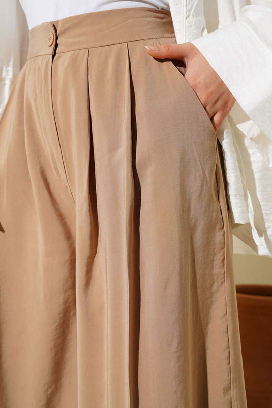 Pantalon décontracté boutonné Latte