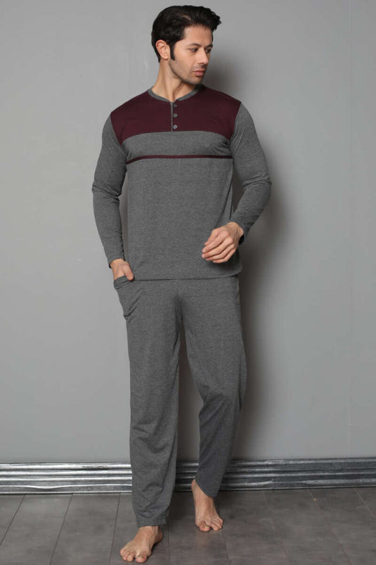 Pyjamapak voor heren met knopen en strepen, bordeauxrood