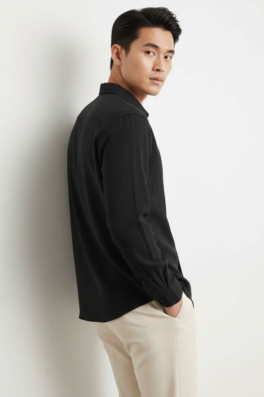 Chemise pour homme en tensel à boutons noire