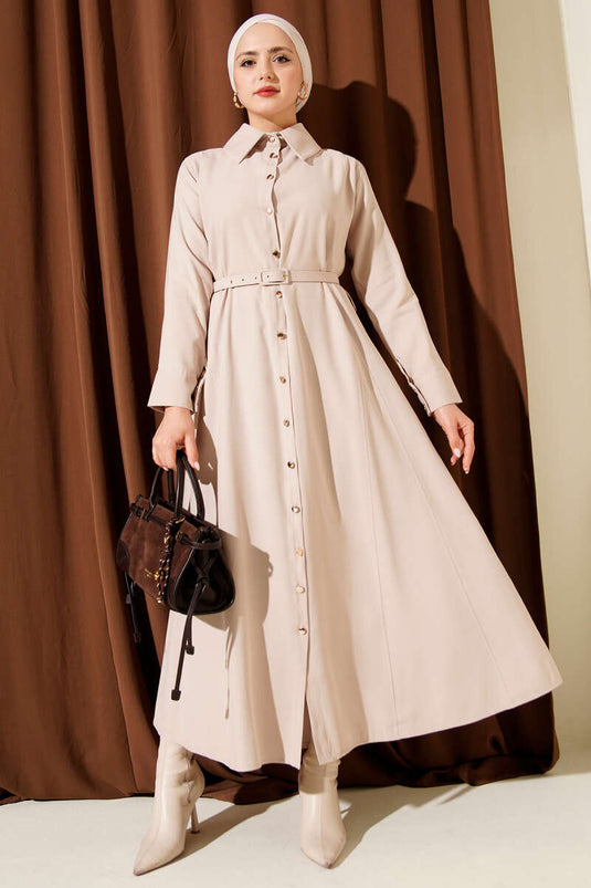 Robe fine en tencel avec ceinture fine et boutons beige