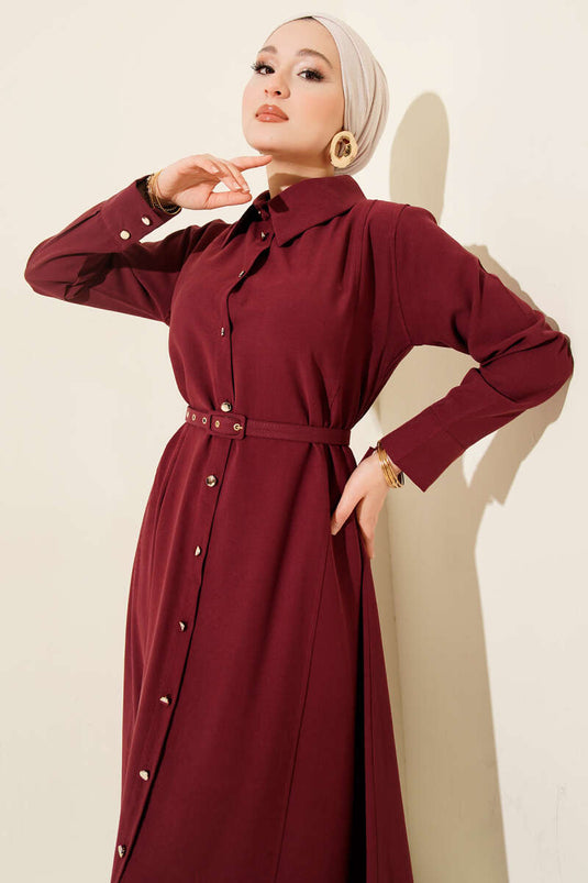 فستان برباط رفيع من قماش تينسل مع أزرار بلون خمري