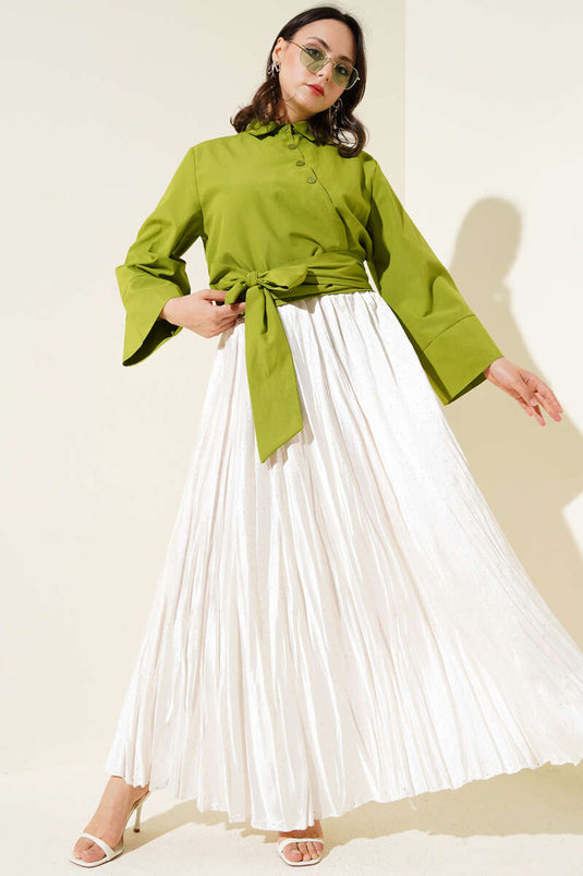 قميص قصير بأزرار ورباط جانبي باللون الأخضر الفستقي