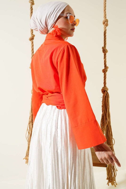 قميص قصير بأزرار ورباط جانبي برتقالي