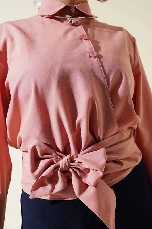 قميص قصير برباط جانبي وأزرار