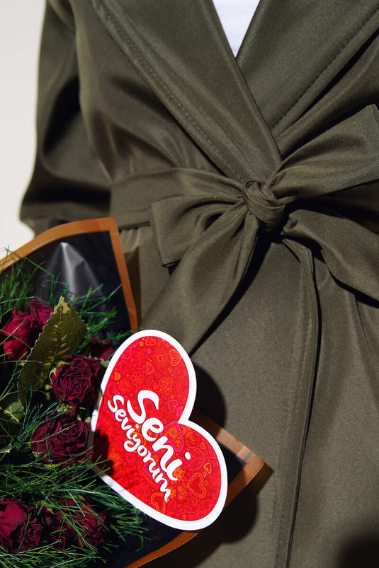 Buttonless Model Belted Trench Coat Khaki