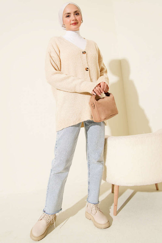 كارديغان محبوك بأزرار وكتف منخفض بلون بيج