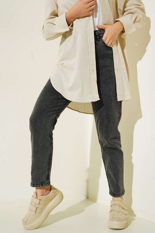 سروال بويفريند بوندي المستقيم للثلج باللون الأسود