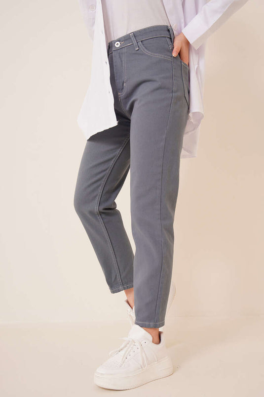 بنطال Boyfriend عادي أخضر بترولي