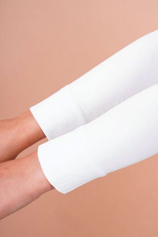 Plain Model Cream Hijab Oversleeve