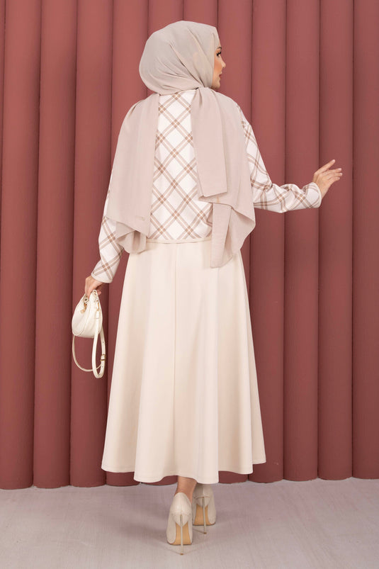 طقم جاكيت وتنورة قصيرة إيكوز بيج