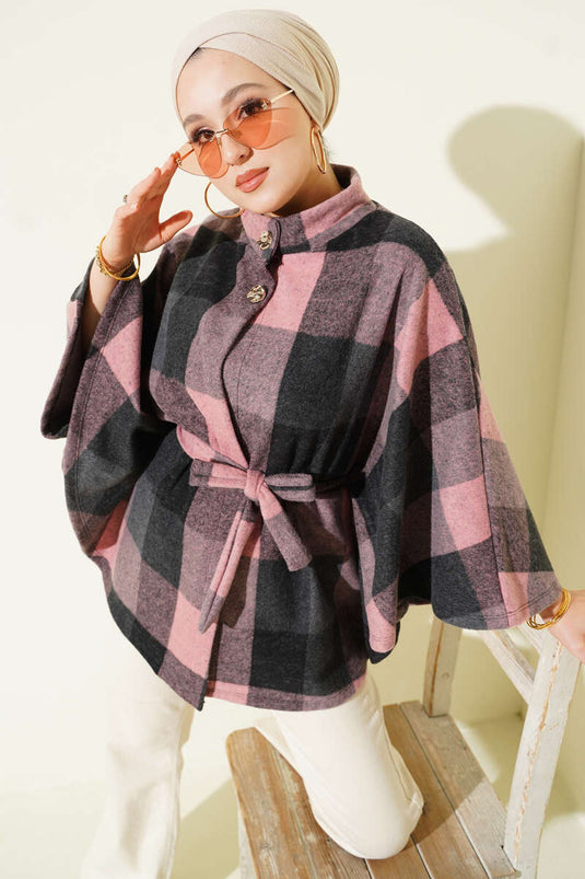 Poncho en cachemire à carreaux boutonné rose poudré