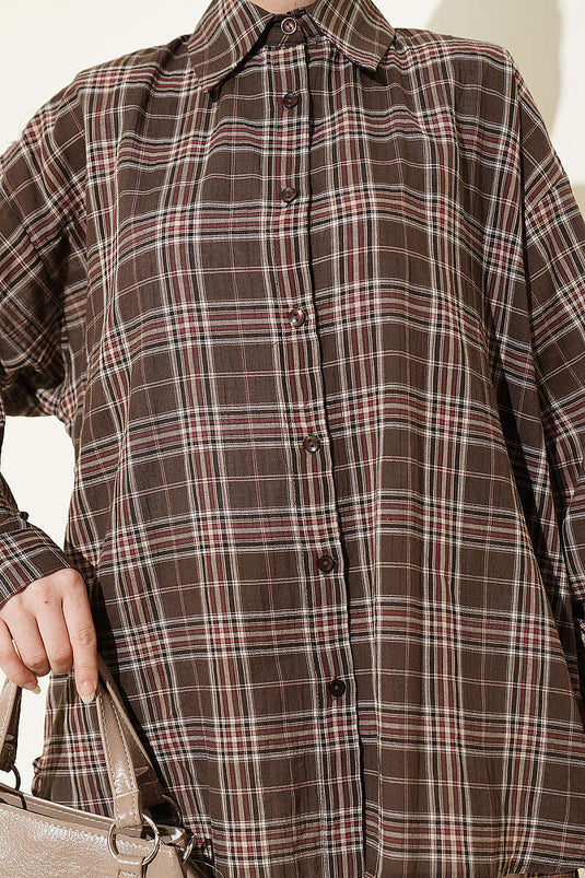 Karierte Oversize-Hemd in Braun