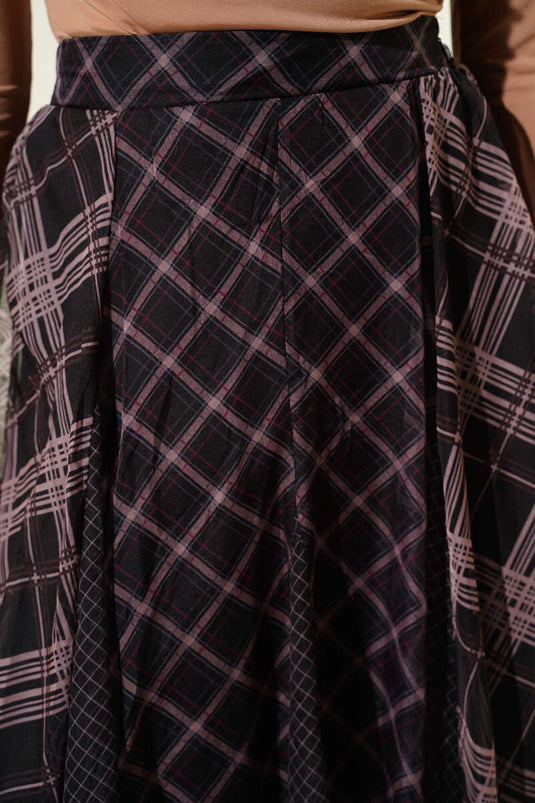 Black Checkered Patterned Chiffon Flared Skirt
