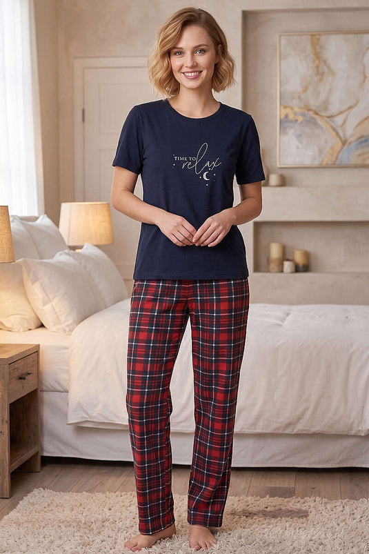 Ekose Desenli Yazılı Pijama Takımı Lacivert