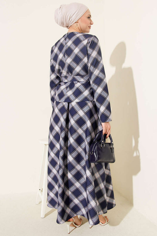 Ensemble avec blouse et jupe à motifs Ekoseli bleu marine