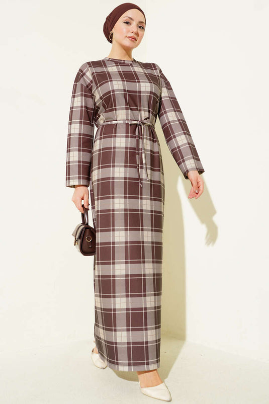 فستان بحزام من الخيط إيكوسيلي بني