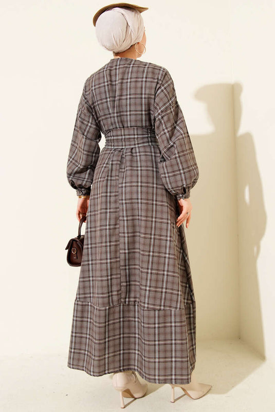 فستان بأزرار وياقة إيكوسيلي رمادي داكن