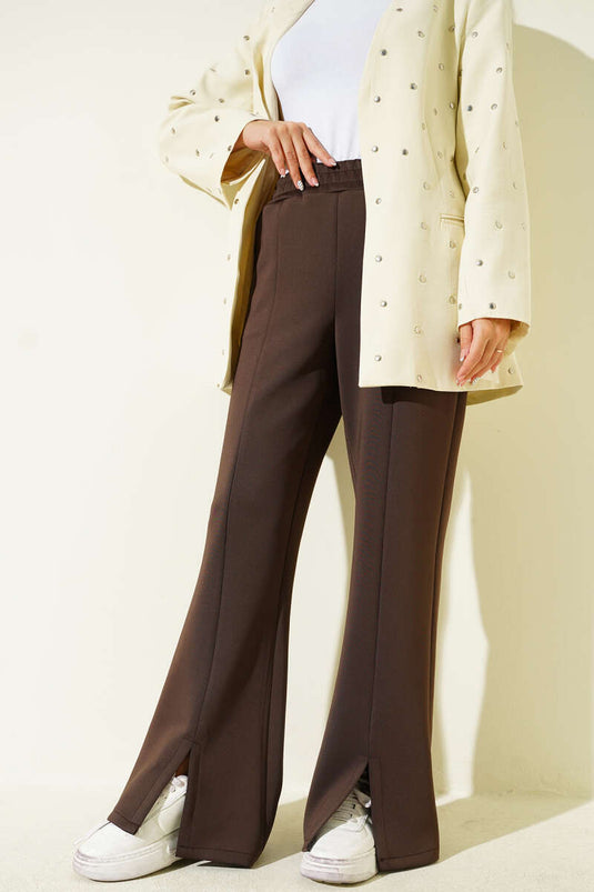 Pantalon en tissu scuba avec fente à l'ourlet Marron