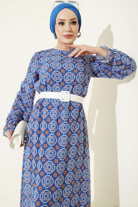 Blaues Chiffon Kleid Mit Lockerer Passform Und Gerafftem Rock