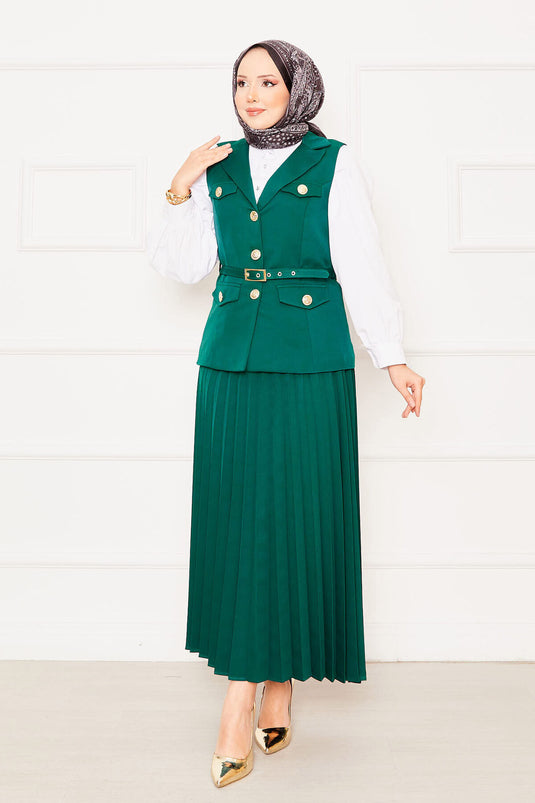 Costume deux pièces avec jupe plissée et ceinture, couleur émeraude