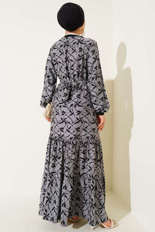 Robe plissée à jupe et manches plissées en noir