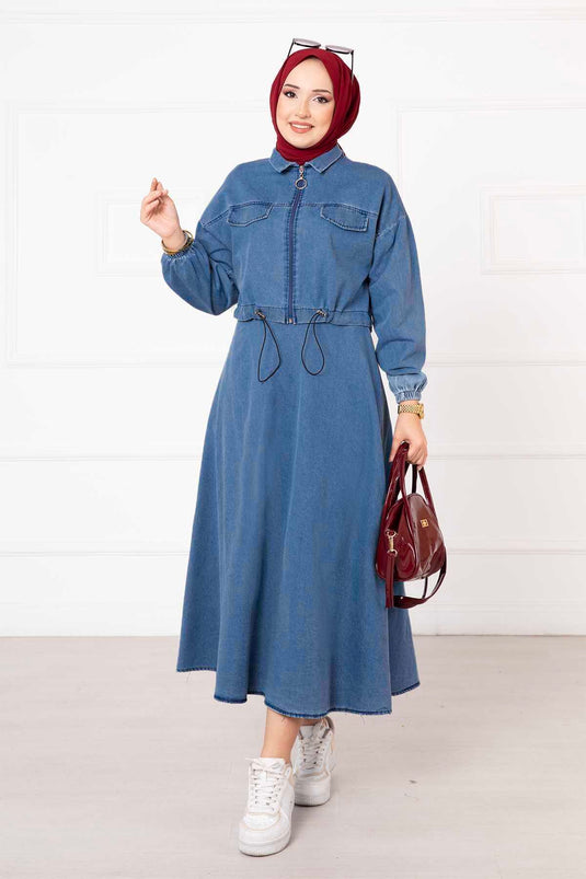 Costume en jean avec jupe bleu clair