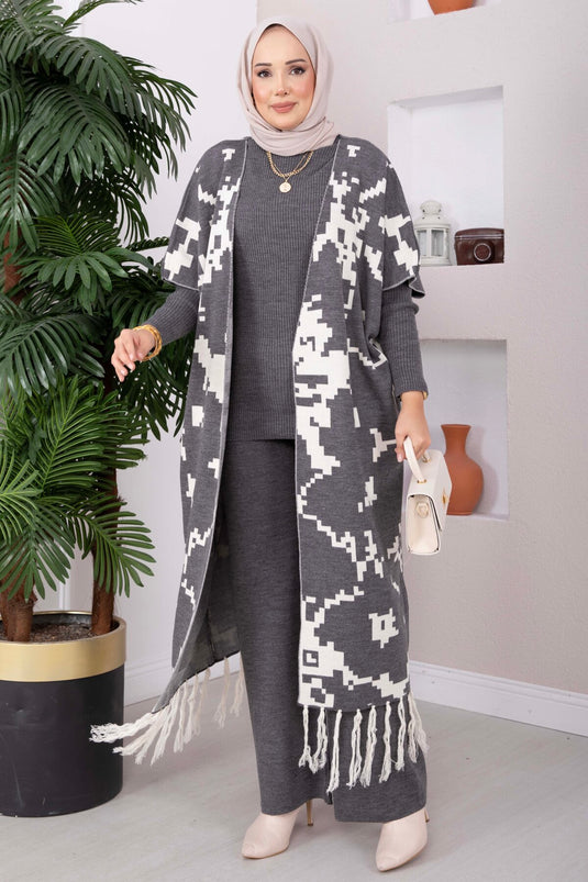 Completo Di Maglione E Gilet Con Motivo Etnico Grigio