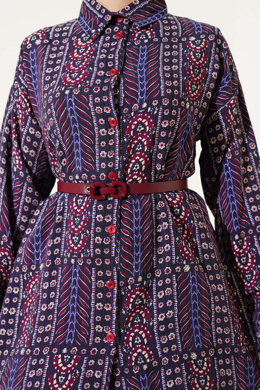 Etnisch patroon tweedelig pak met riem, pruim