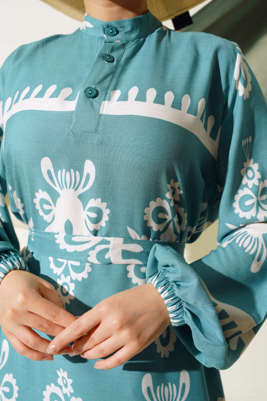 فستان بحزام منقوش عرقيًا بالنعناع