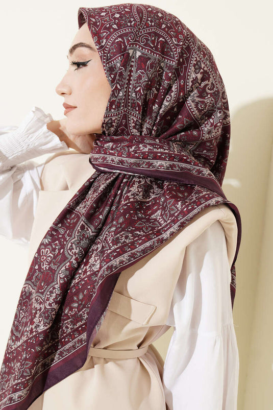 وشاح مخطط بنقشة عرقية بلون البرقوق