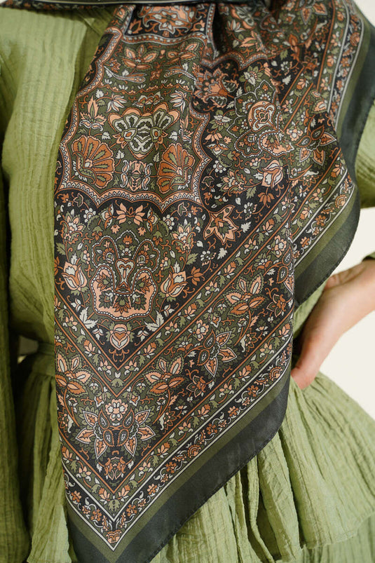 Écharpe à rayures avec motif ethnique Émeraude