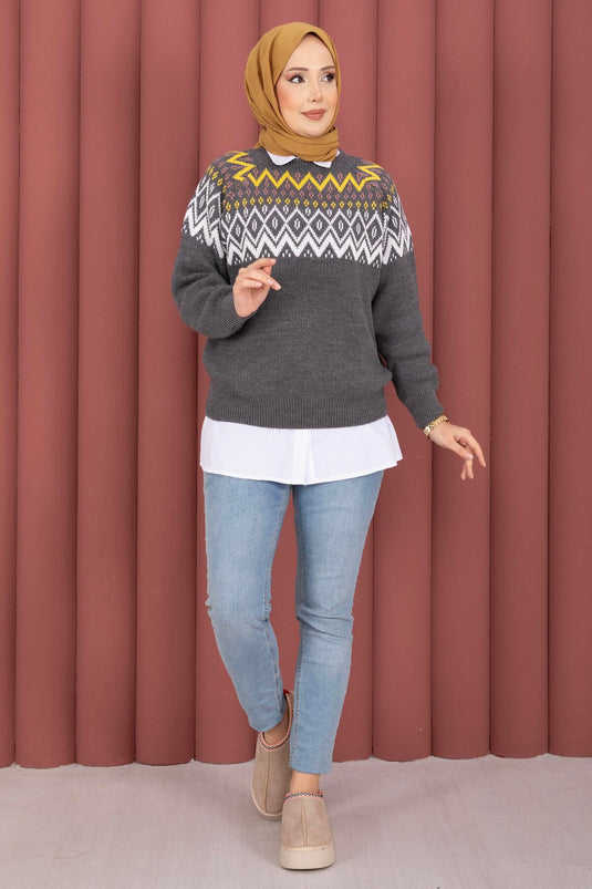 كنزة صوفية فضفاضة بنقشة عرقية رمادية