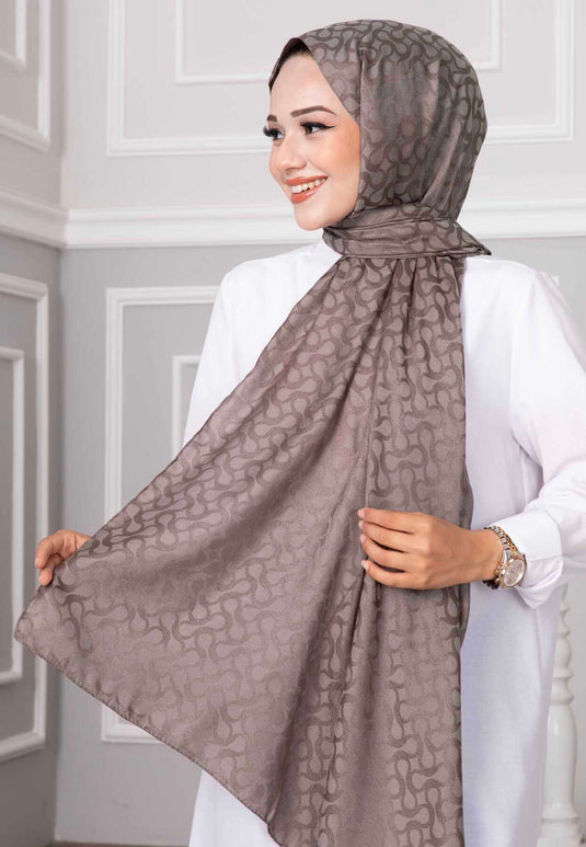 Fendi châle hijab à motifs vison