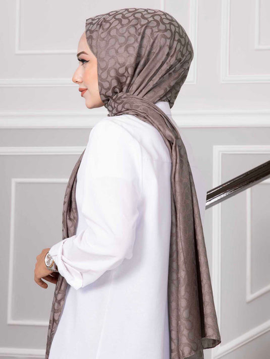 Fendi châle hijab à motifs vison