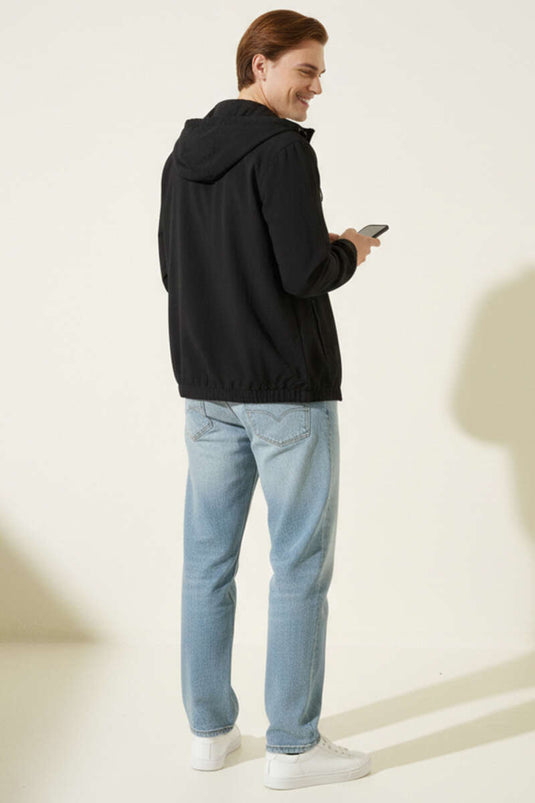 معطف رجالي موسمي بجيب بسحاب أسود