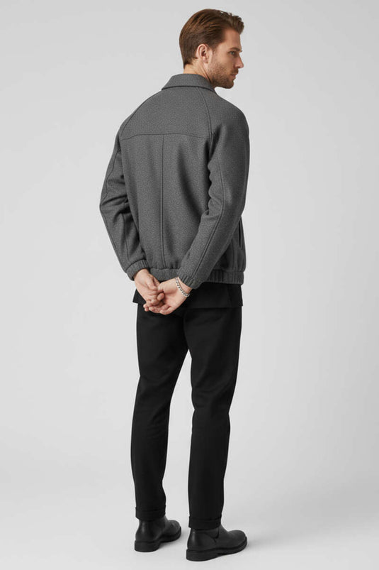 Veste en cachemire pour homme, gris foncé, avec fermeture éclair et taille élastiquée.