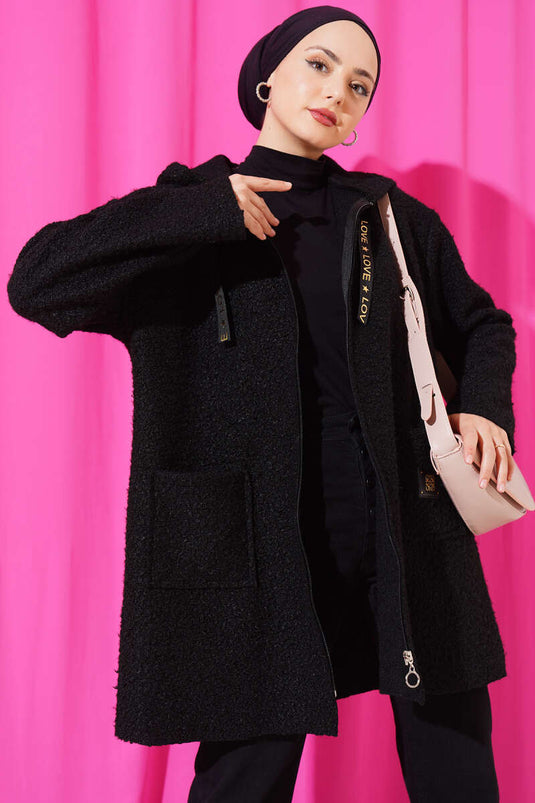 معطف بنقشة بوكليه مطرز بجيوب وسحاب أسود