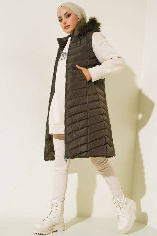 Gewatteerd vest met capuchon en ritssluiting Kaki