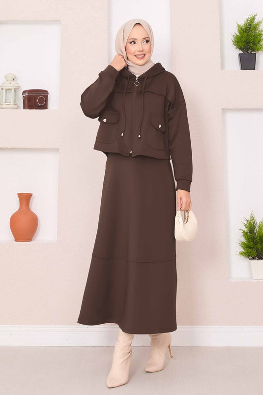 Ensemble hijab marron avec jupe courte à capuche zippée